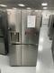 Refrigerador LG de 22.4 pies Door-in-Door con dispensador
