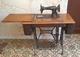 Se vende máquina de coser singer bien cuidada en 40 usd. Int