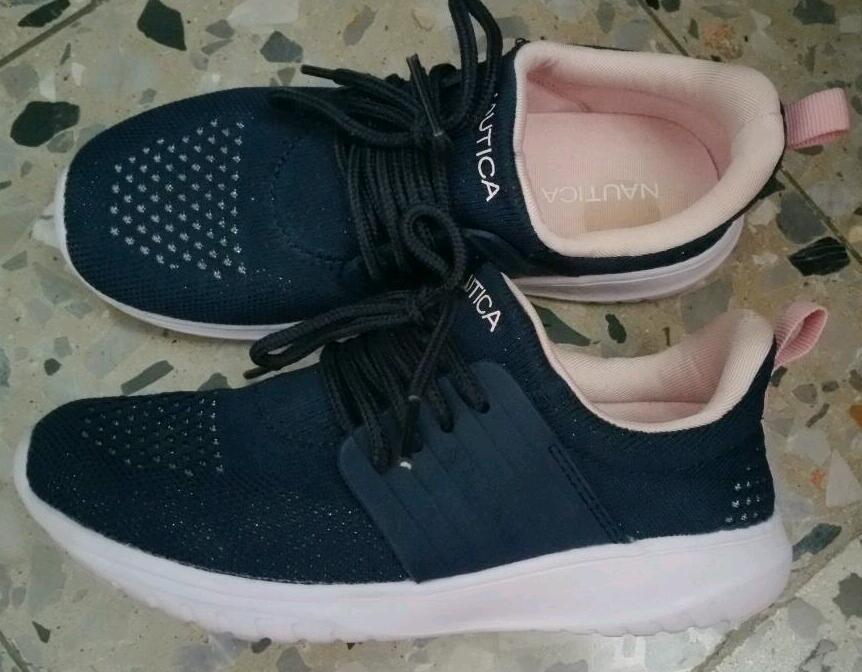 tenis marca nautica